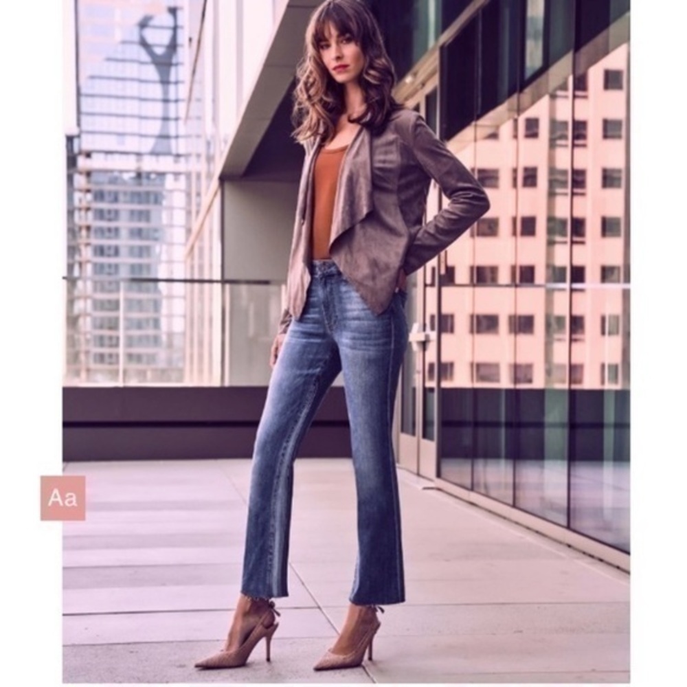 Kut from the Kloth Tayanita taupe vegan suede open jacket - Picture 2 of 11